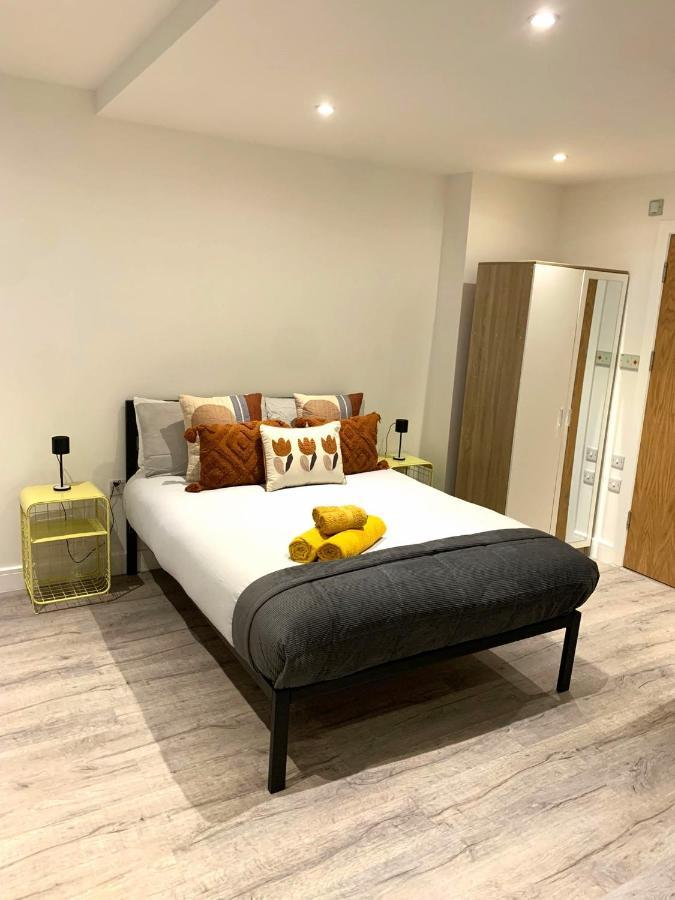 Modern Studio Flat Near Highbury & Islington Station Лондон Экстерьер фото