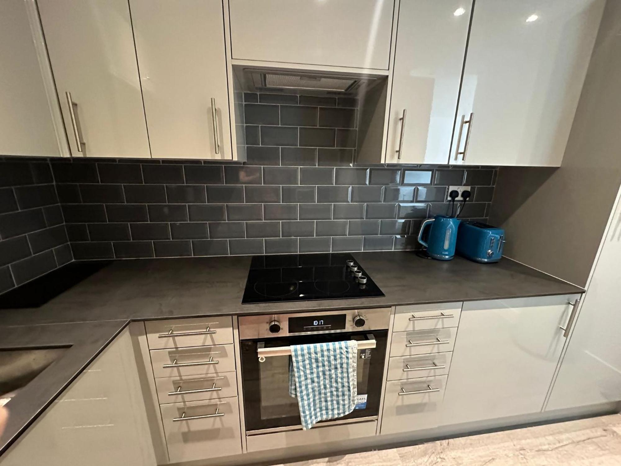 Modern Studio Flat Near Highbury & Islington Station Лондон Экстерьер фото